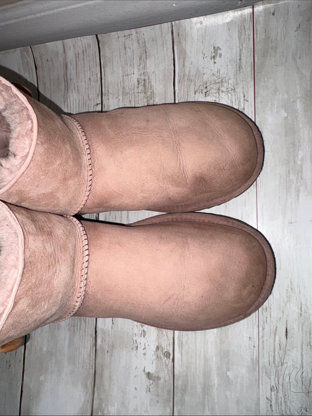 UGG Classic Mini Button Suede Boots - Dusty Pink size 8 pre-owned - Picture 6 of 10